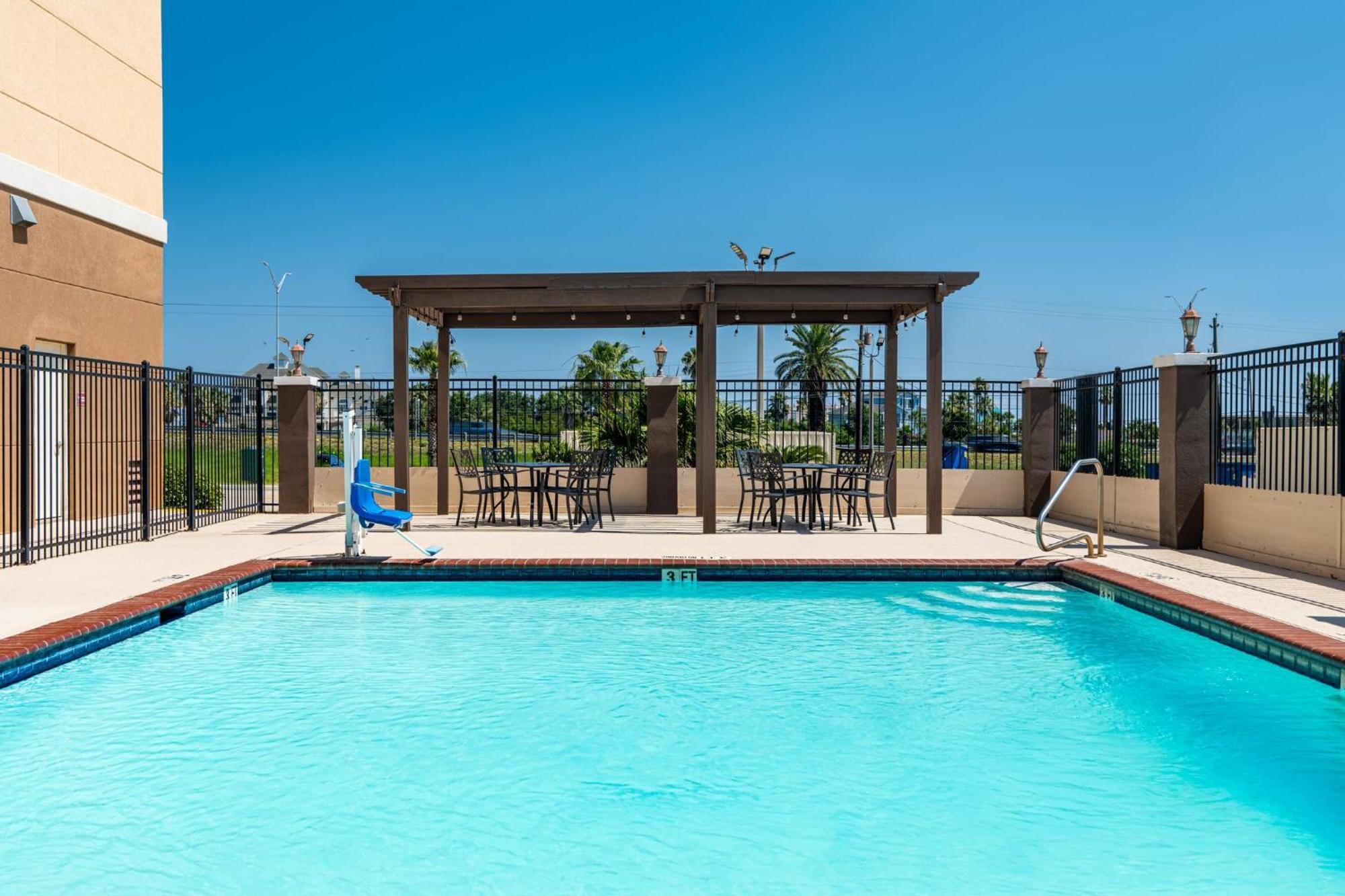 Holiday Inn Galveston Island By Ihg Ngoại thất bức ảnh