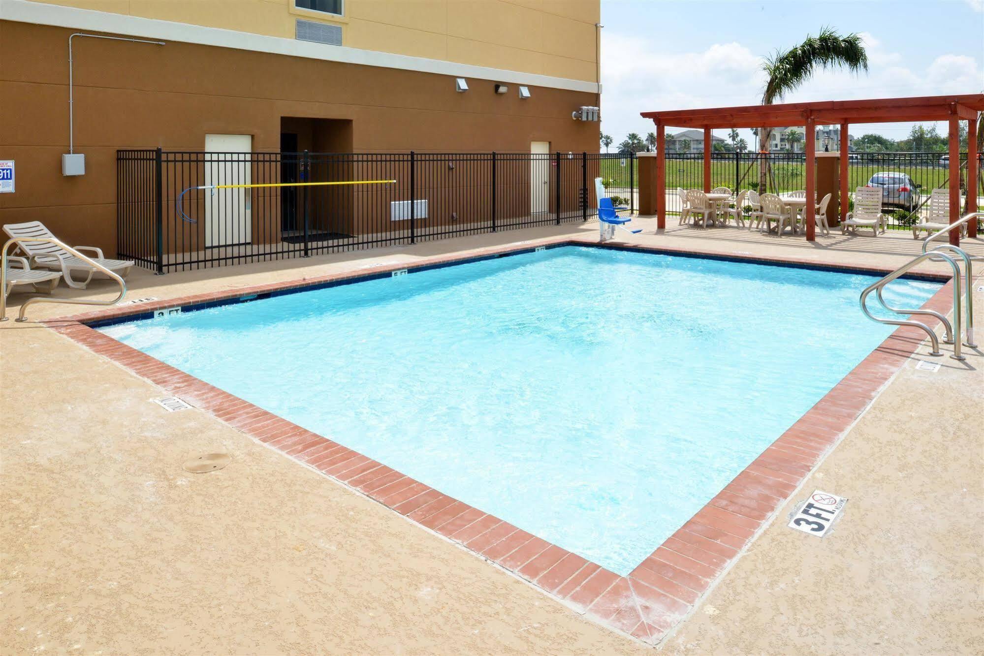 Holiday Inn Galveston Island By Ihg Ngoại thất bức ảnh